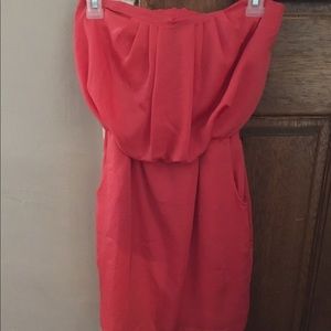 City Triangles strapless dress with pockets